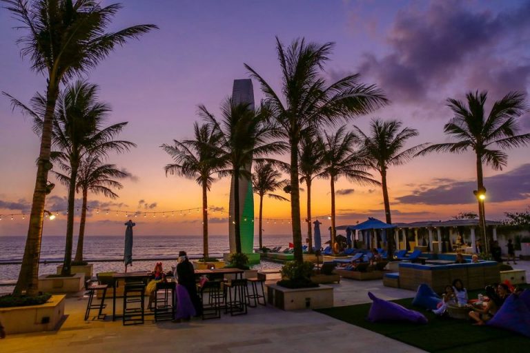 vue lv8 beach club