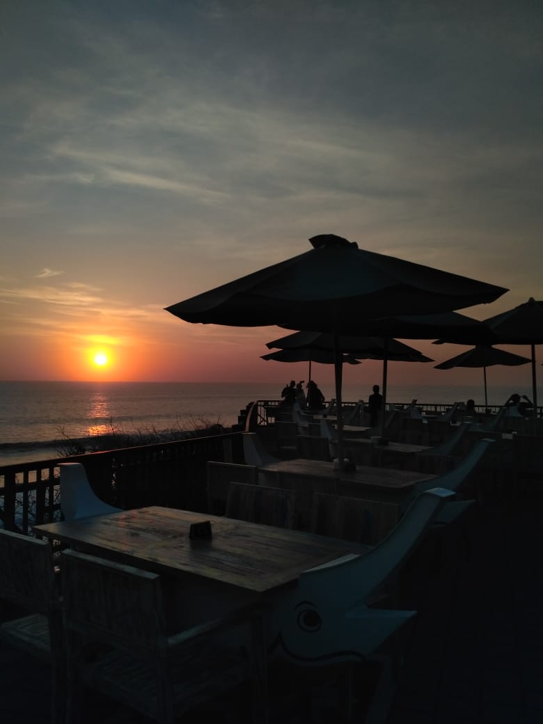 Surya Mandala De jukung Resto Bar Tanah Lot 7