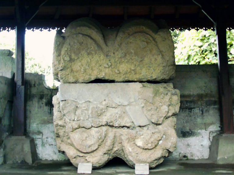 gedong arca2 768x576