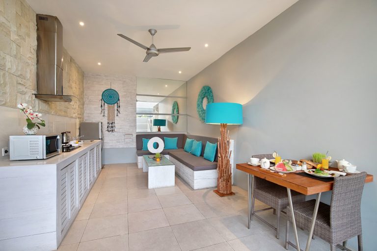 1139822169207 768x512