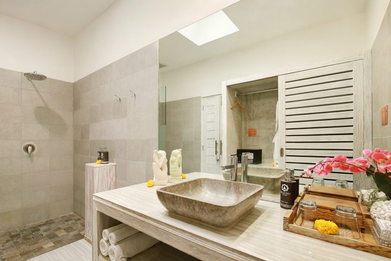 2917581414804 768x512