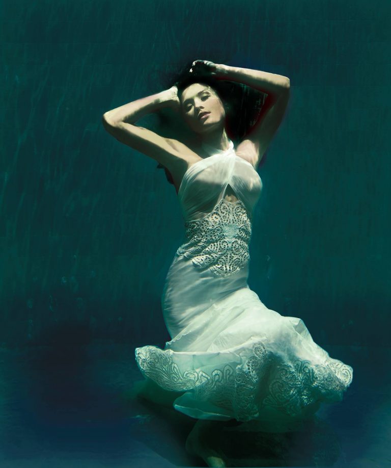 52774255 10216511931064321 8094956833954856960 o 768x918