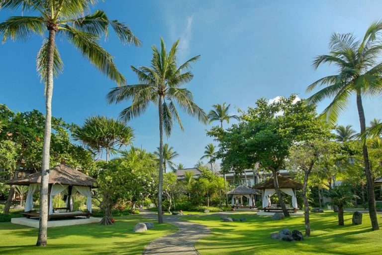 The Seminyak Beach Resort & Spa - Bali.com