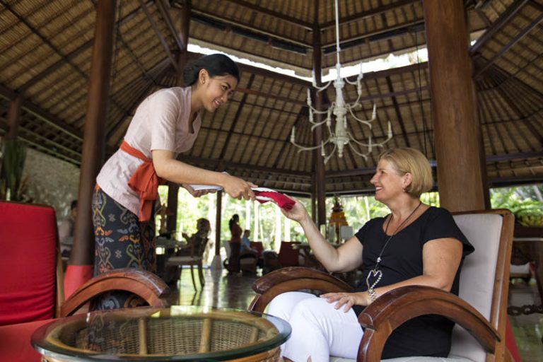 5bbd9e18cafbf832412461 768x512