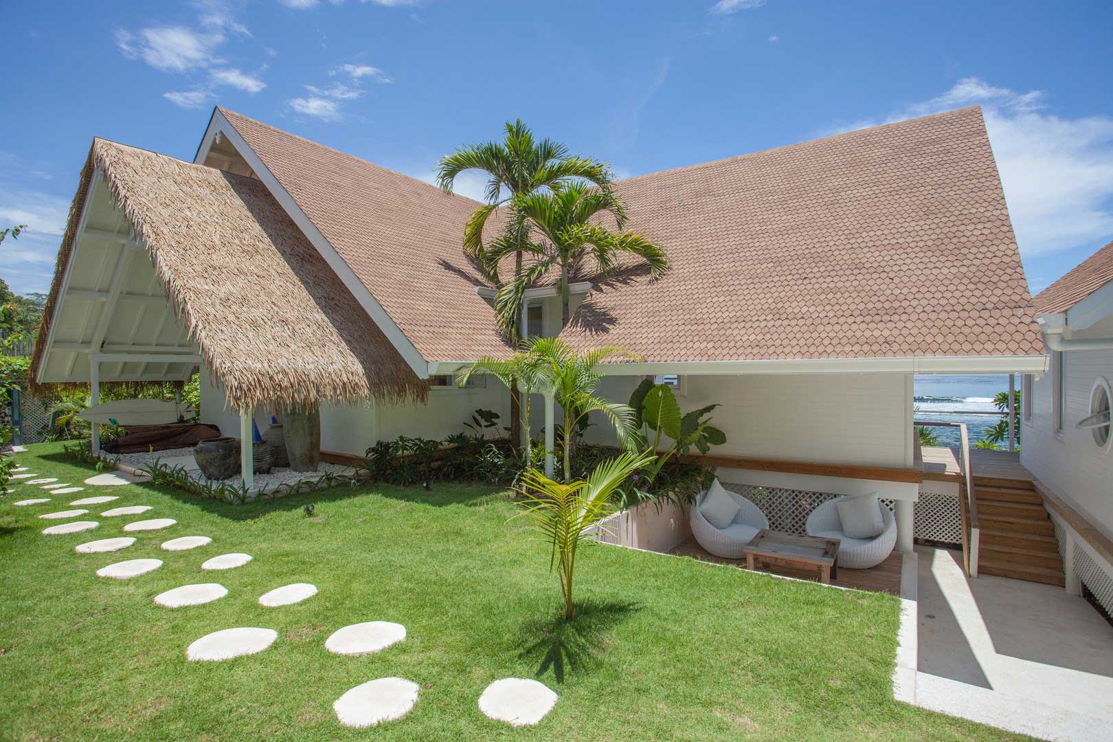 aqua luxa side view villa