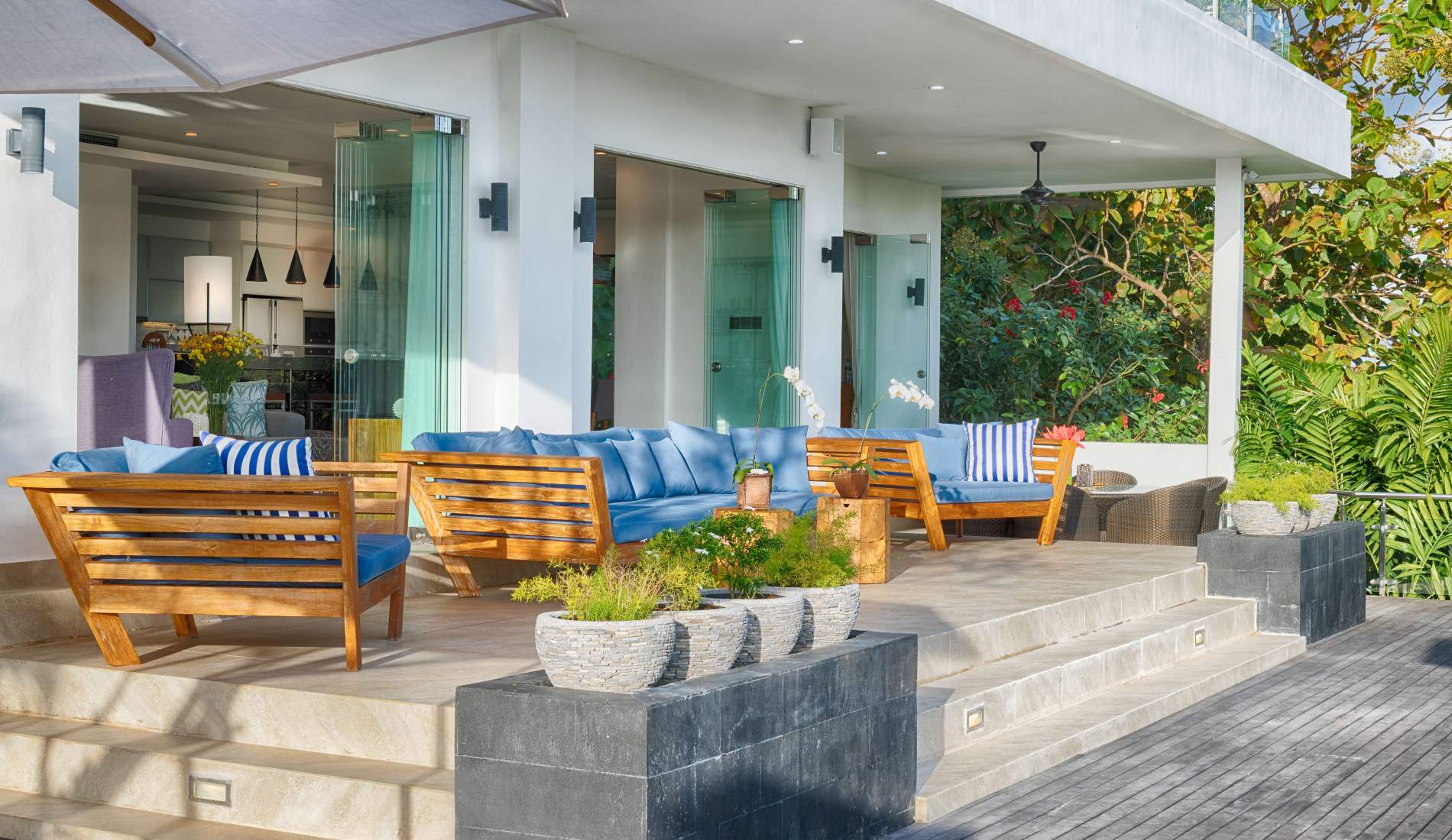 outdoor living area with views 9