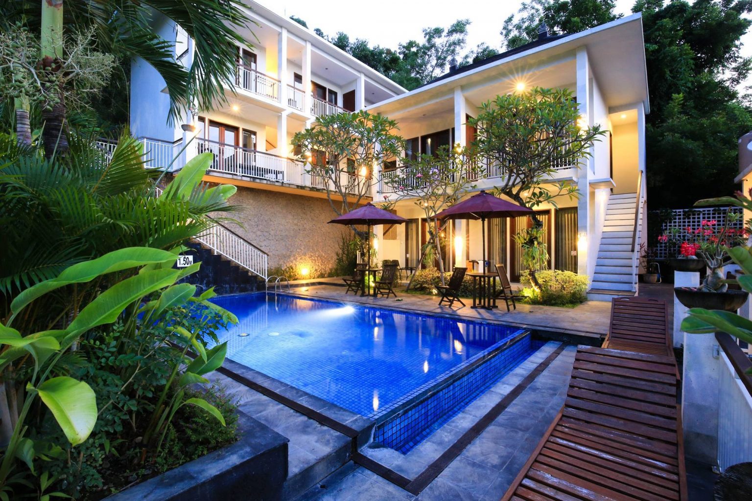 Dewi Villa - Bali.com