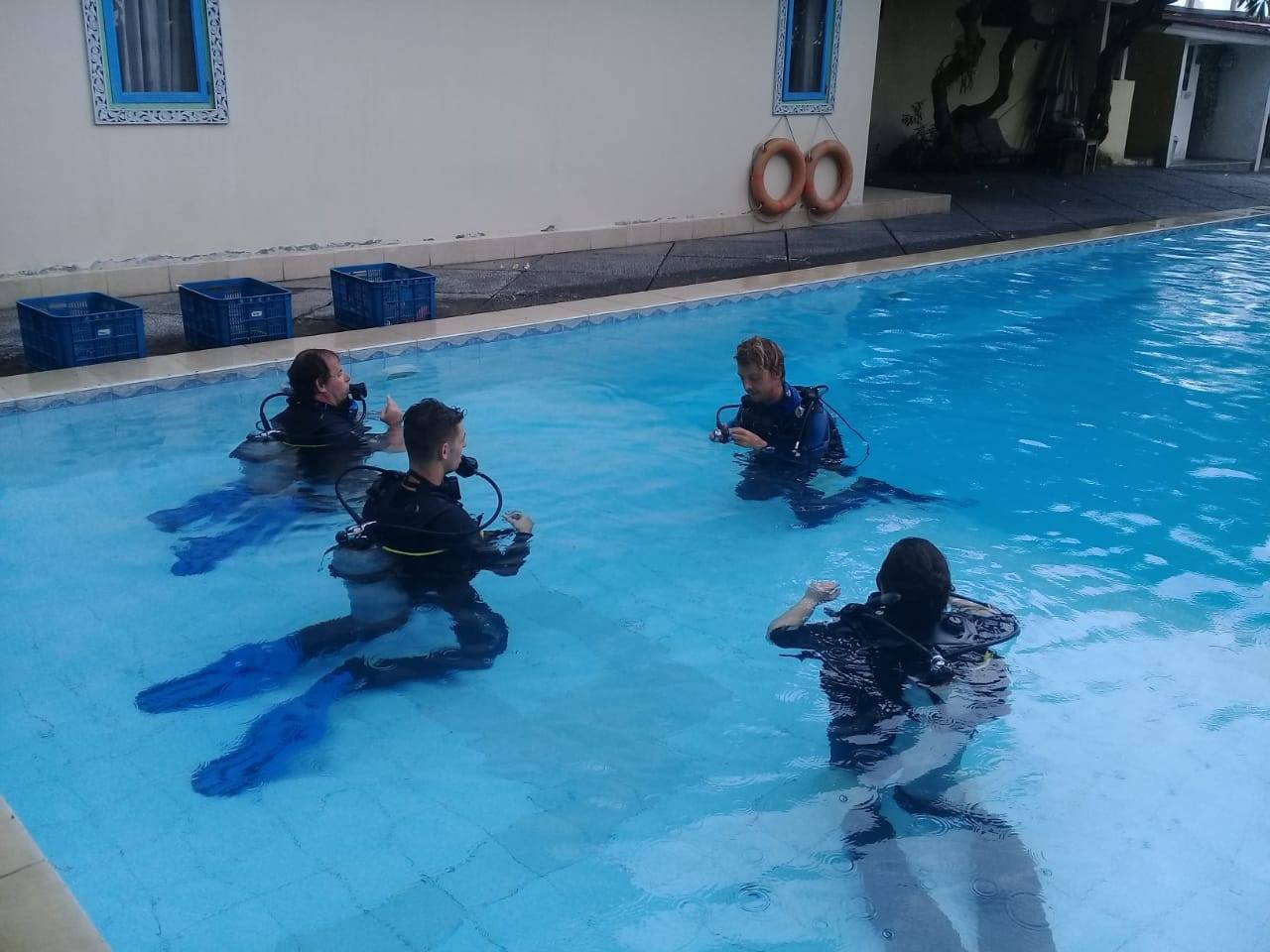 82191234 10156566146427687 193900219883061248 o