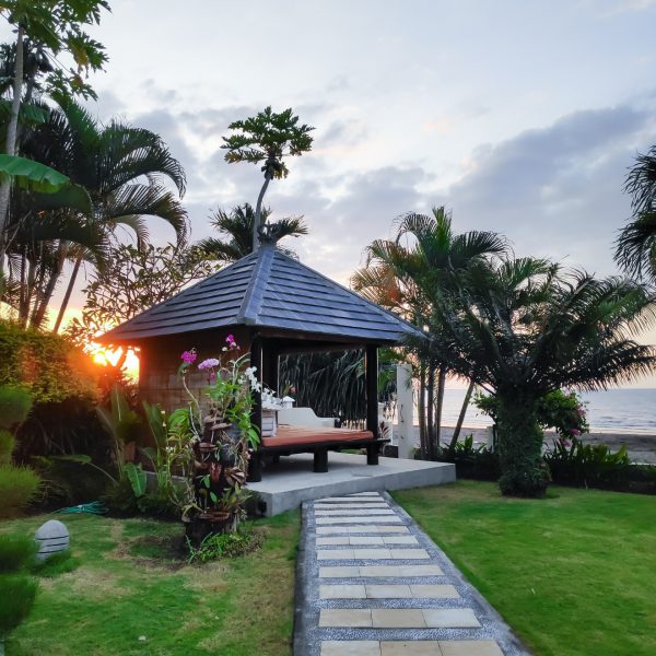 Villa Pantai - Bali.com