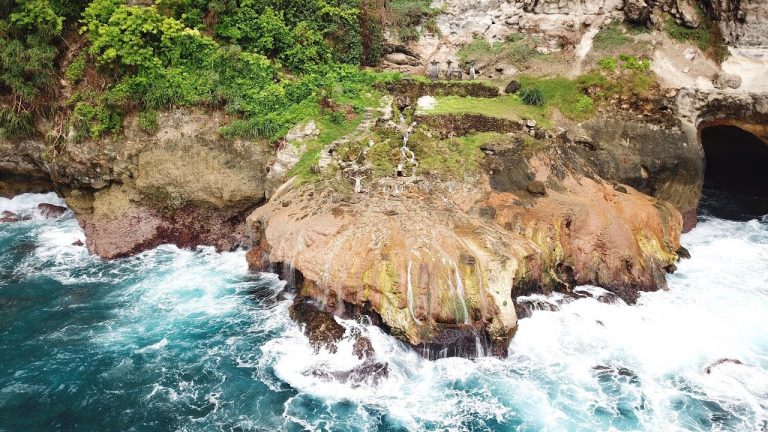 seganing waterfall1 768x432