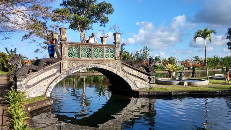 tirta gangga karangasem 768x432