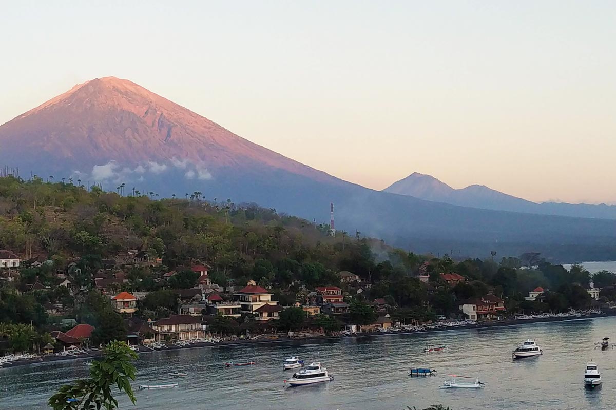 Bali.com