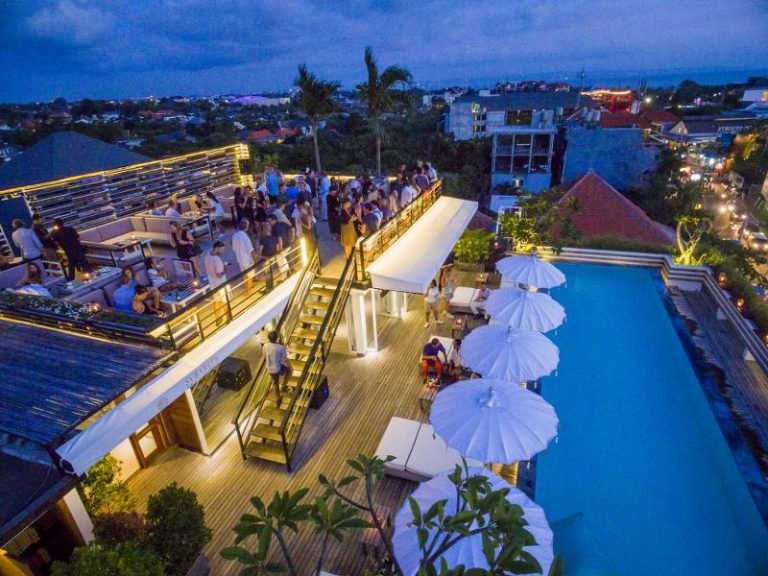 imani suite roof top 4 768x576