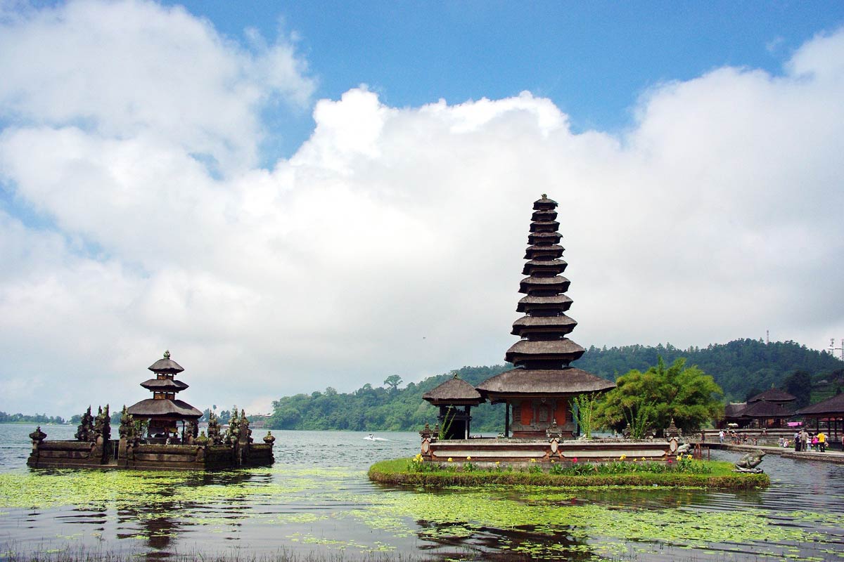 Ulun Danu Bratan temple in Bedugul