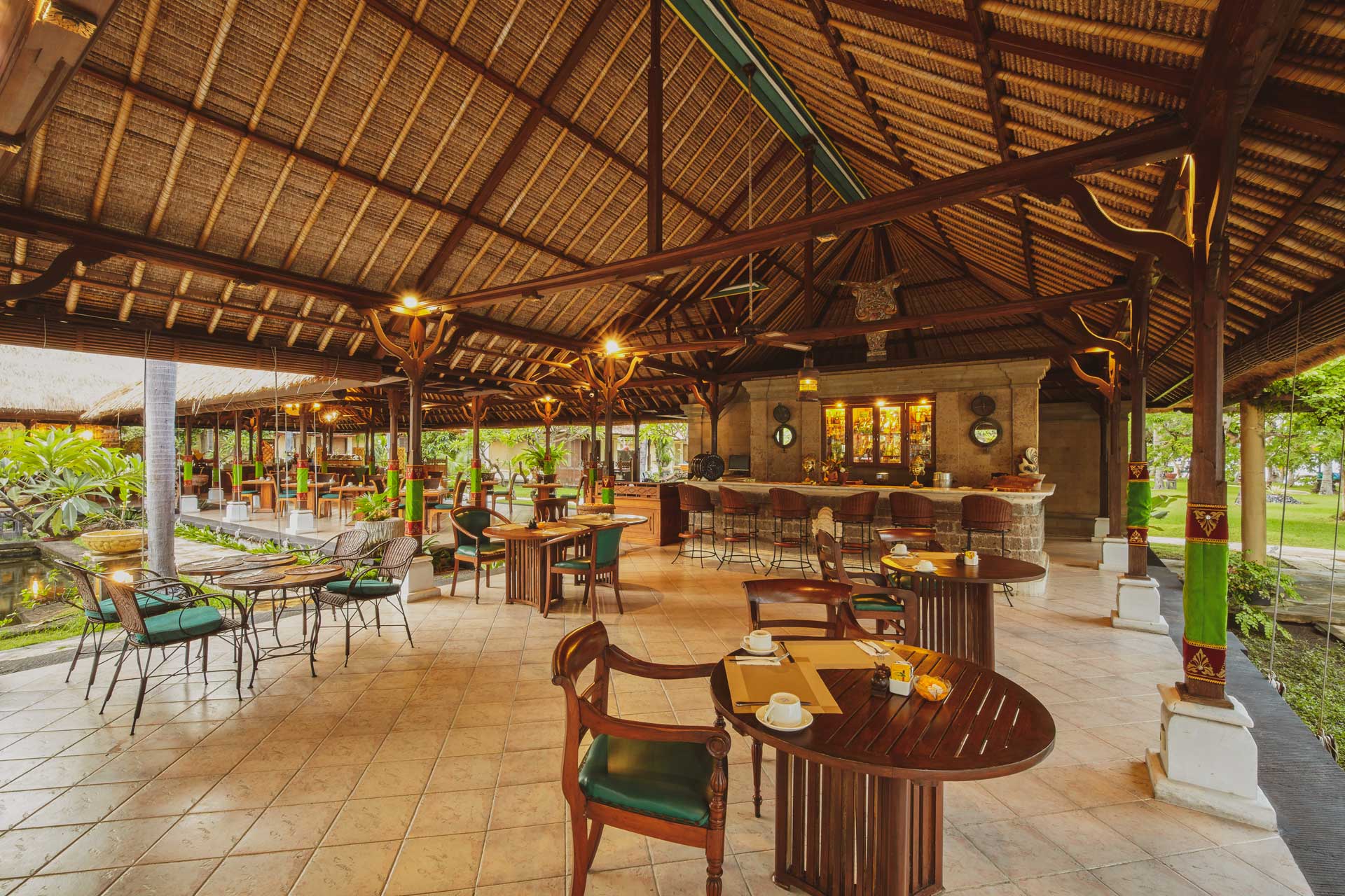 Puri Bagus Lovina Resort - Bali.com