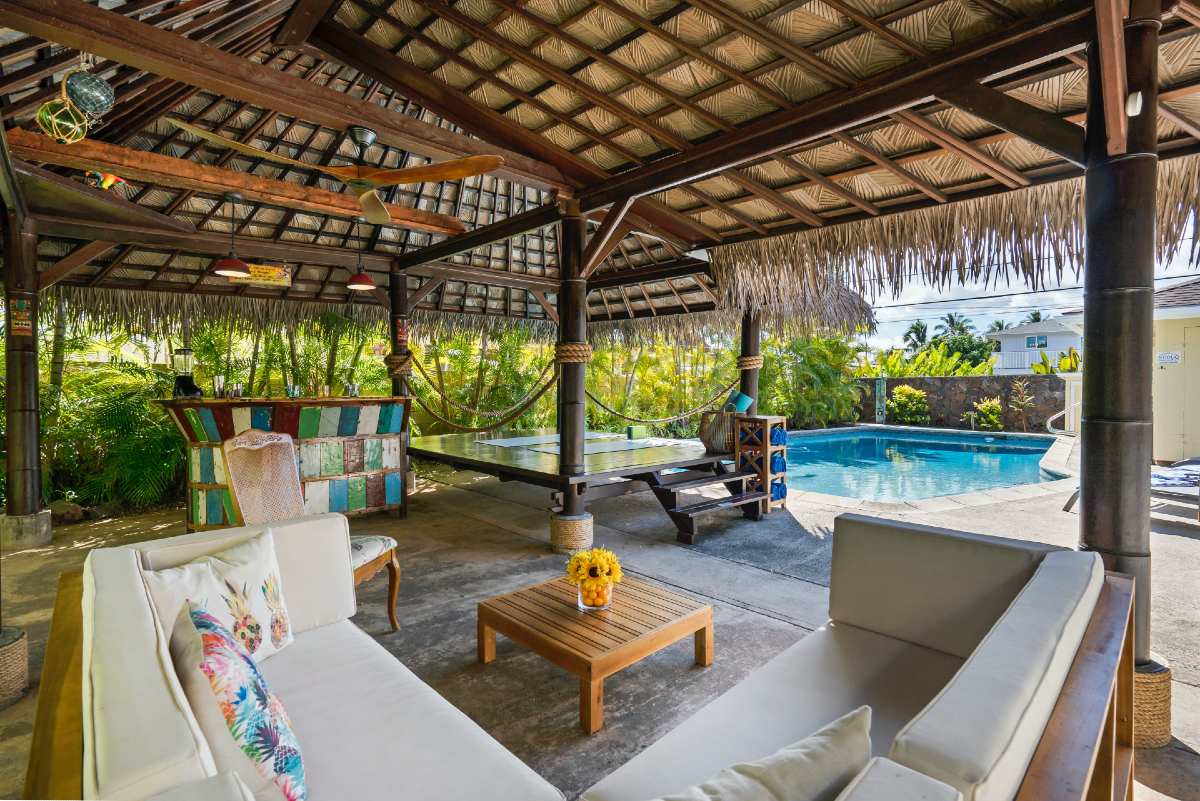 Bali.com