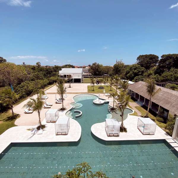Bali.com