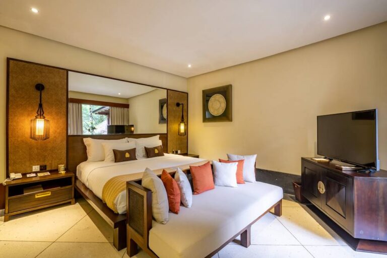 hanging garden room 768x512