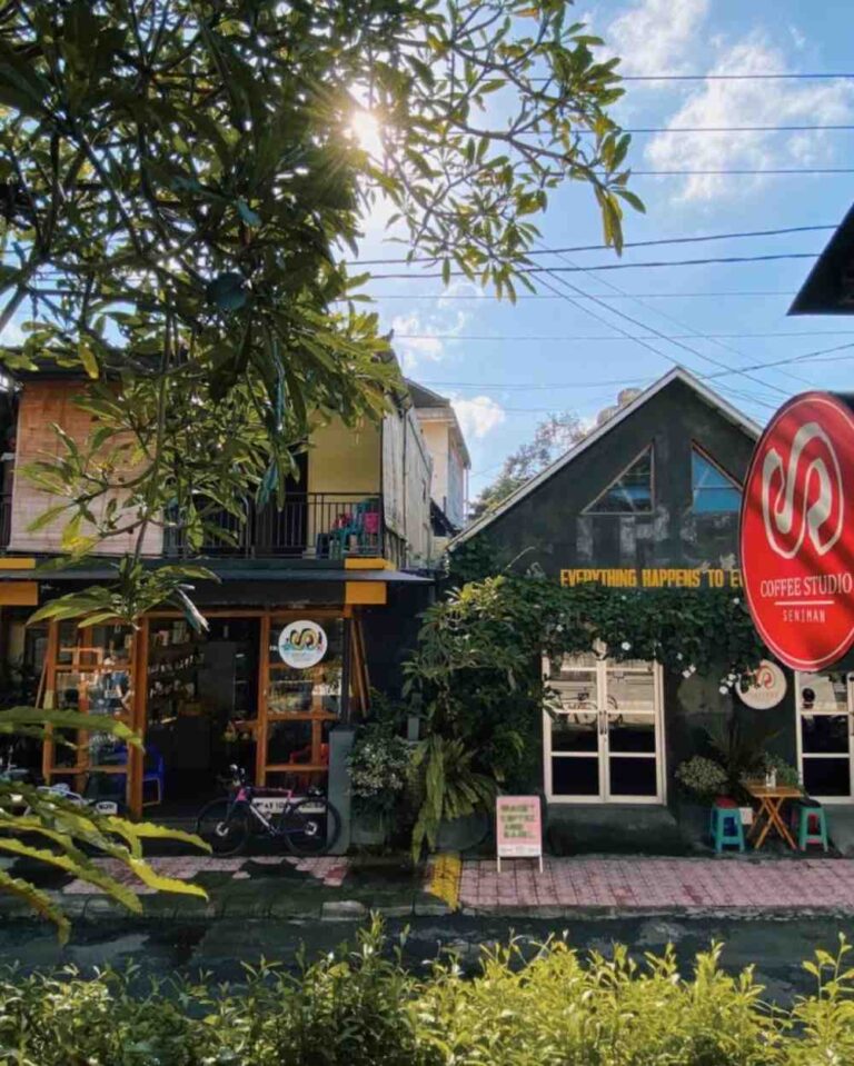 seniman kopi 768x959