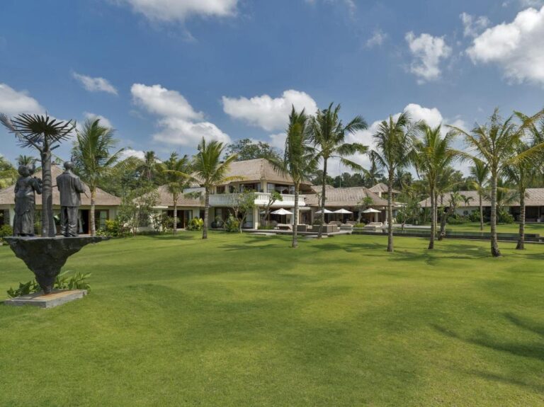 supreme luxury villa kaba kaba 1 768x575