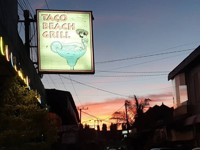 taco beach grill 1440 768x576