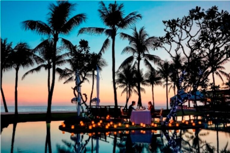 06 The Samaya Seminyak Breeze Romantic Island Dinner 1000 768x511
