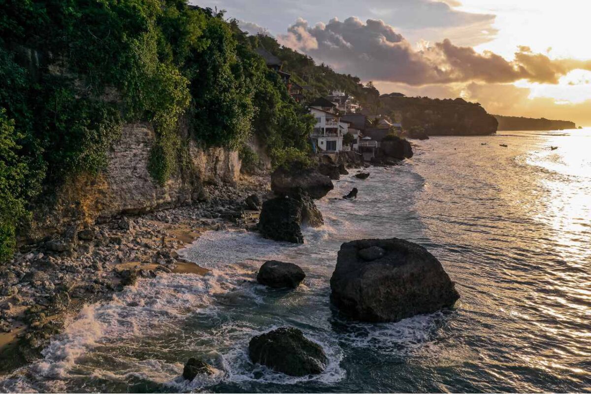 Bali.com