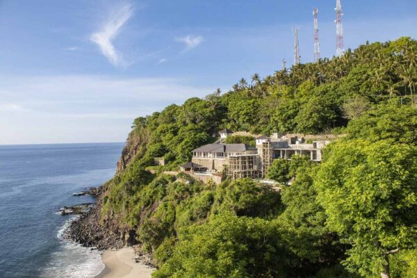 lombok villa beach front