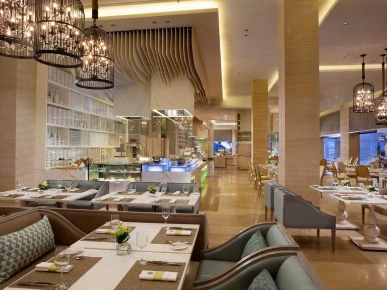 The Cafe Dining Area Western 1137 768x576