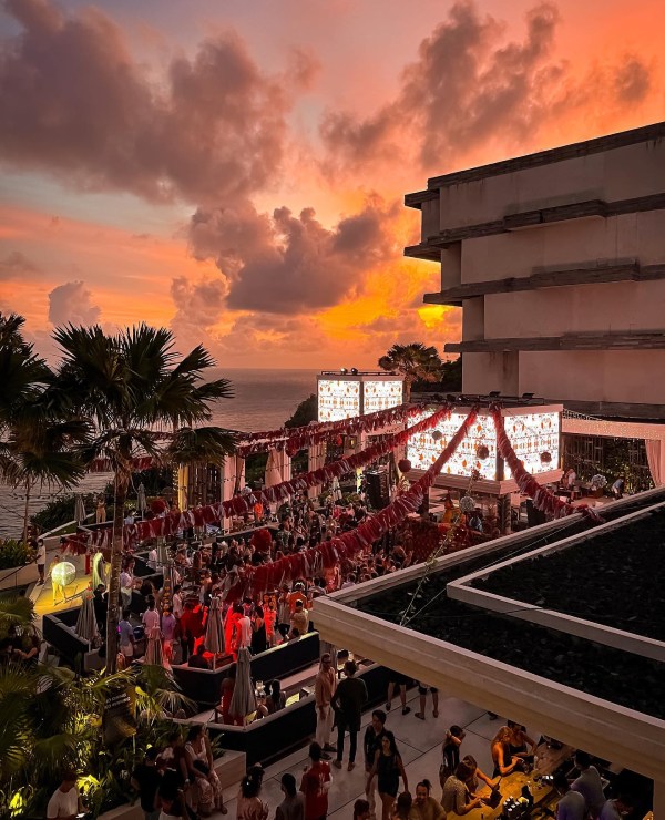 Bali.com
