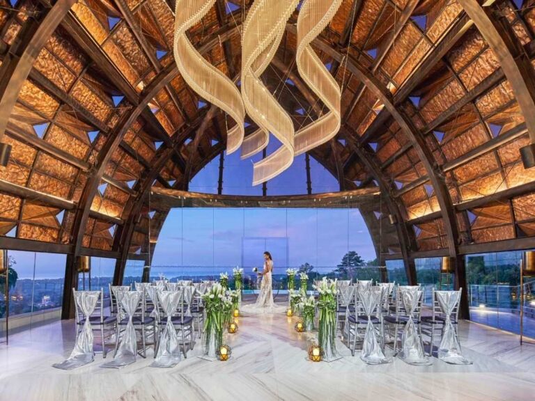 renaissance ballroom 1131 768x576