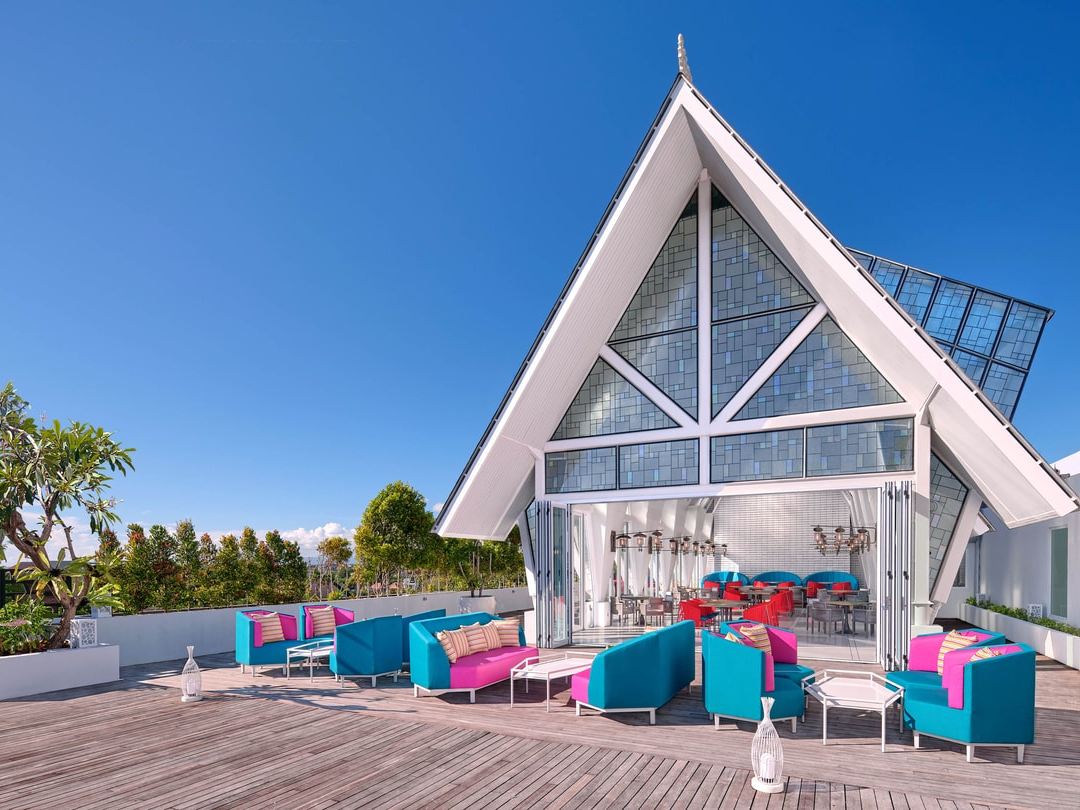 aloft dining 1