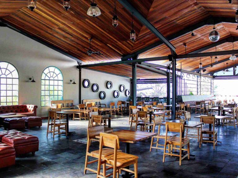 fat cats bar restaurant 1 768x576