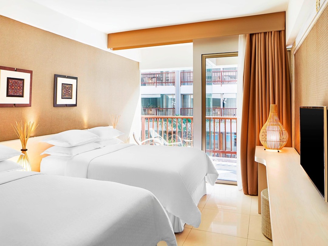 room fourpoints kuta 1