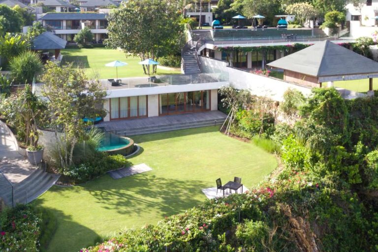 Pandawa cliff estate pic 1 768x512