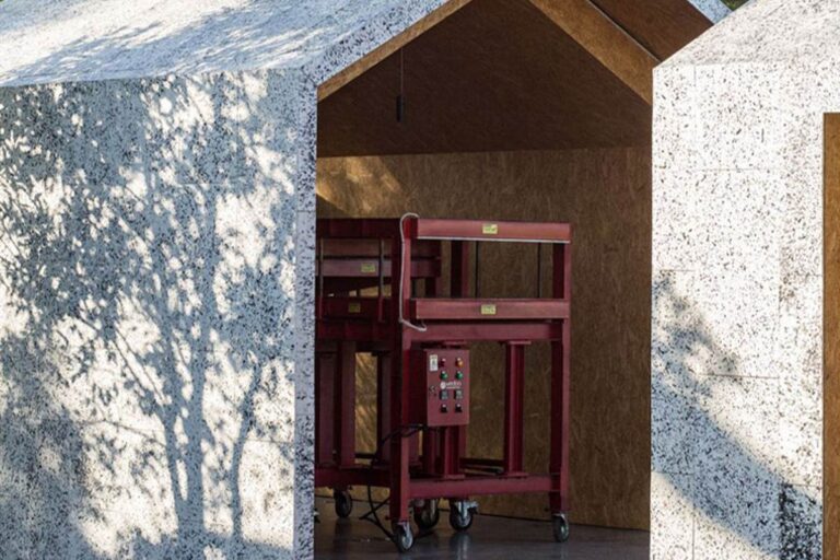 Waste Lab 1200x800 1 768x512