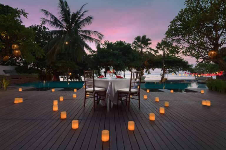 Romantic Dinner Sunset On Seminyak 1 1 768x512