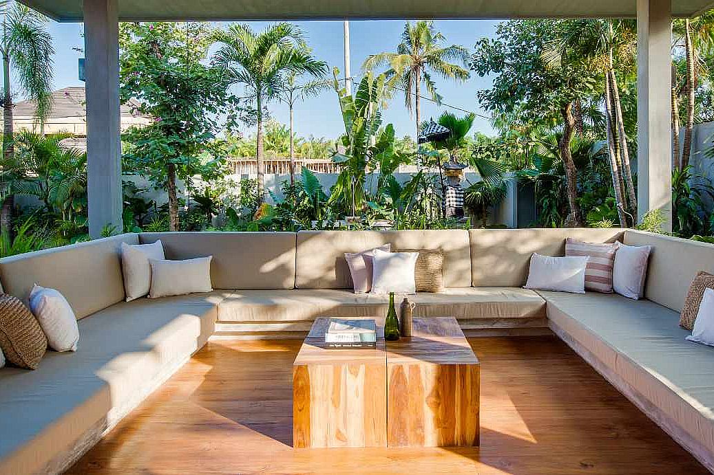 Bali.com