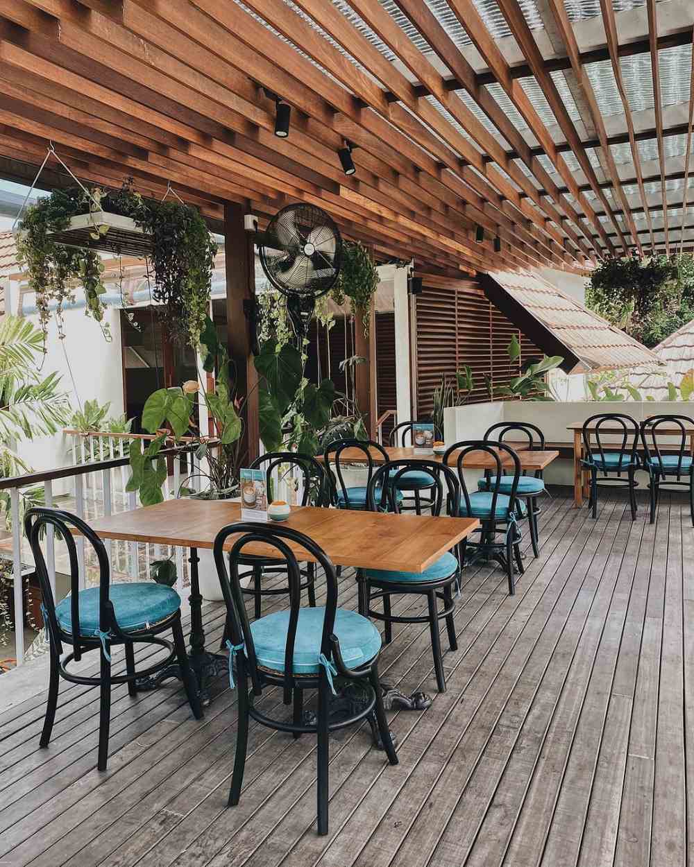 blou cafe canggu 5 1