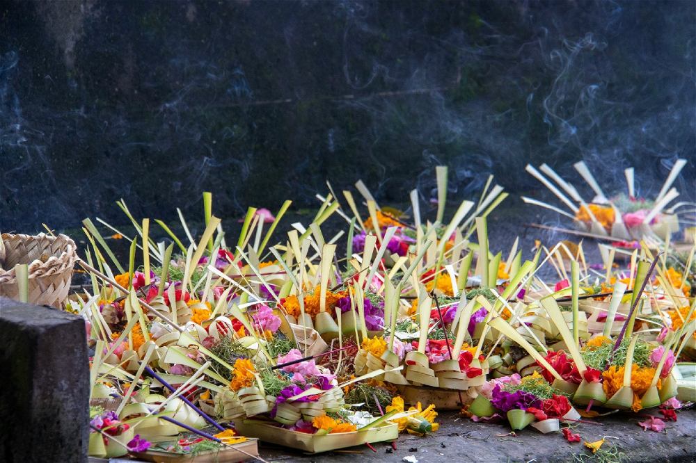 Bali.com
