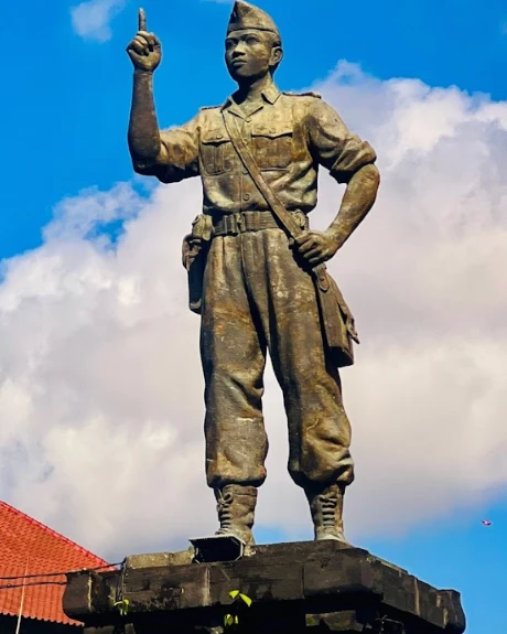 major i gusti monument