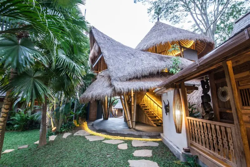 Bali.com