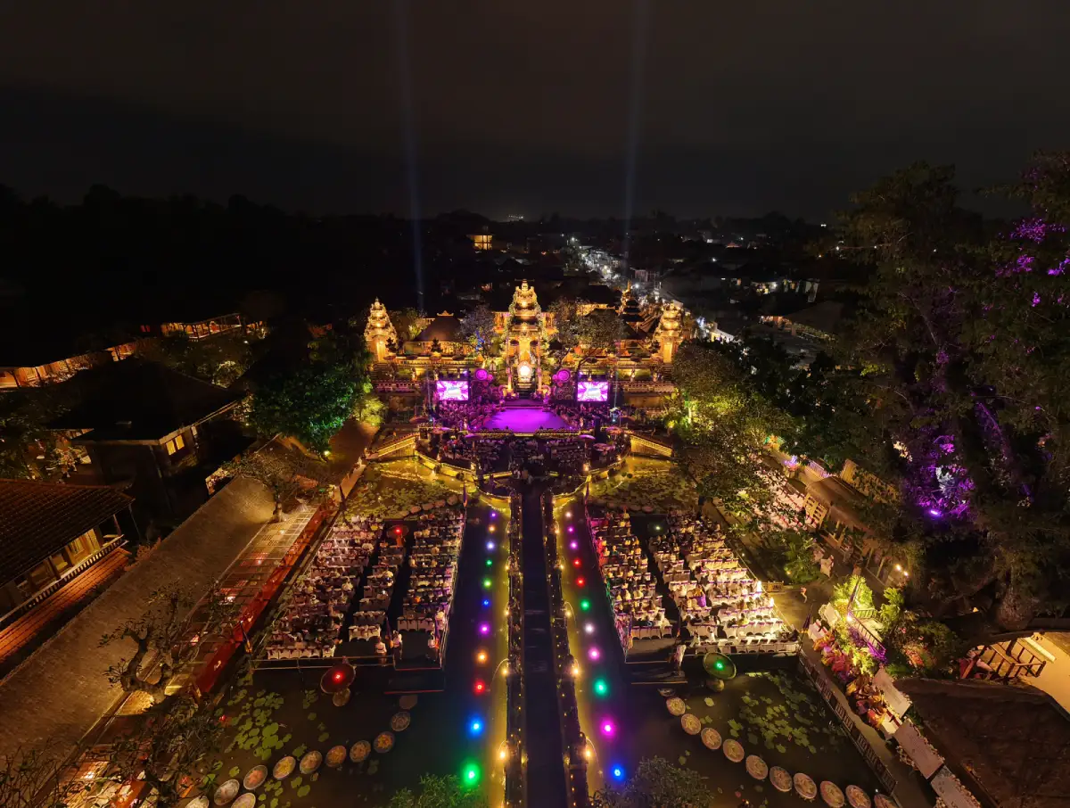 Bali.com